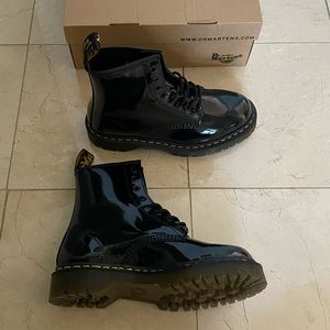 NWT Dr. Martens 1460 BEX patent leather